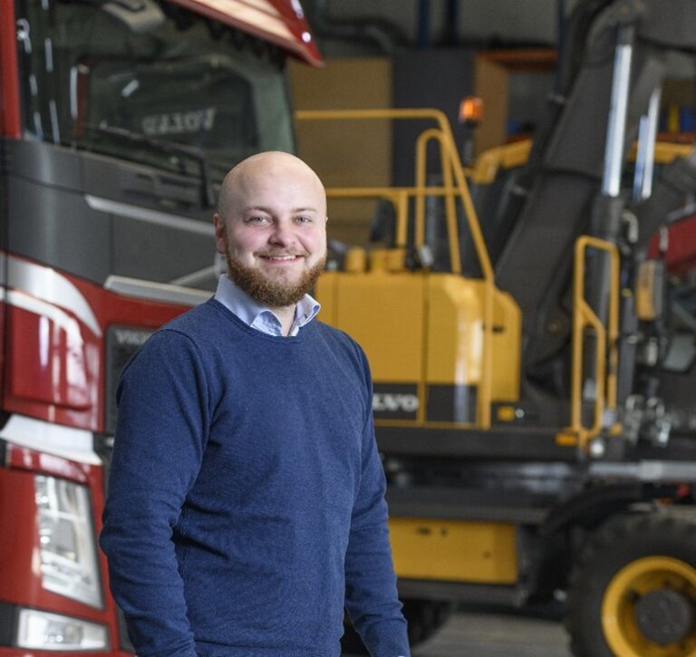 trucksnl customer story hulleman hero.b599f6b.jpg