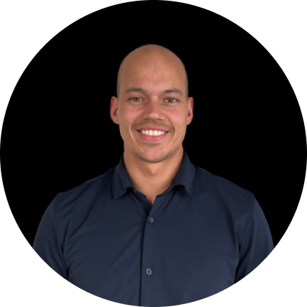 employee max.e3960c8